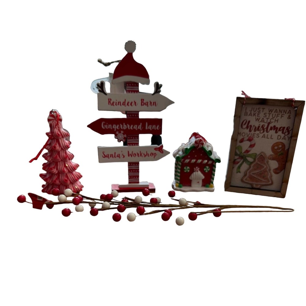 Christmas tiered tray/ornament set with peppermint tree, accents- 5 pc NWT